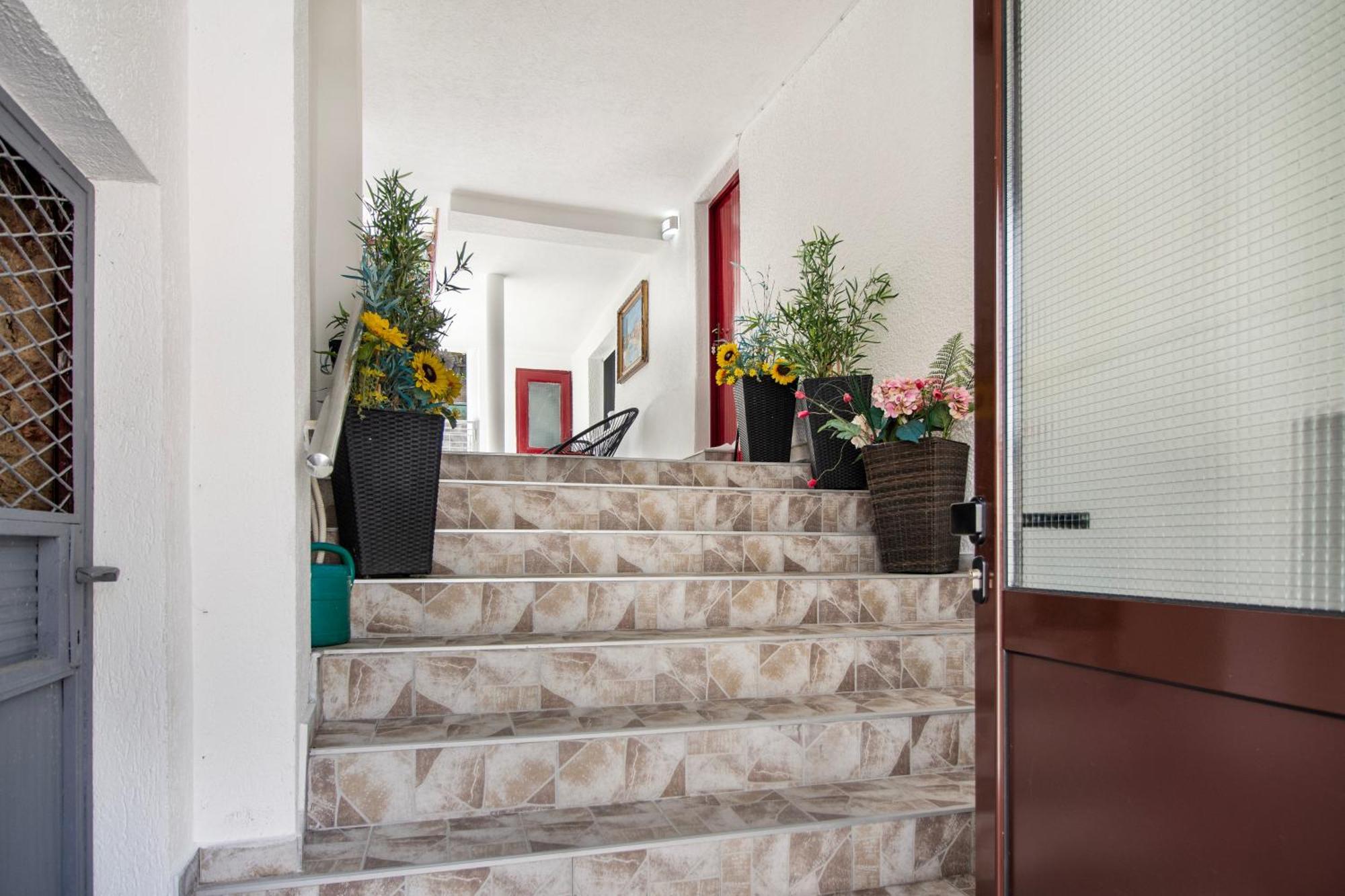 A Perfect Place Apartment *